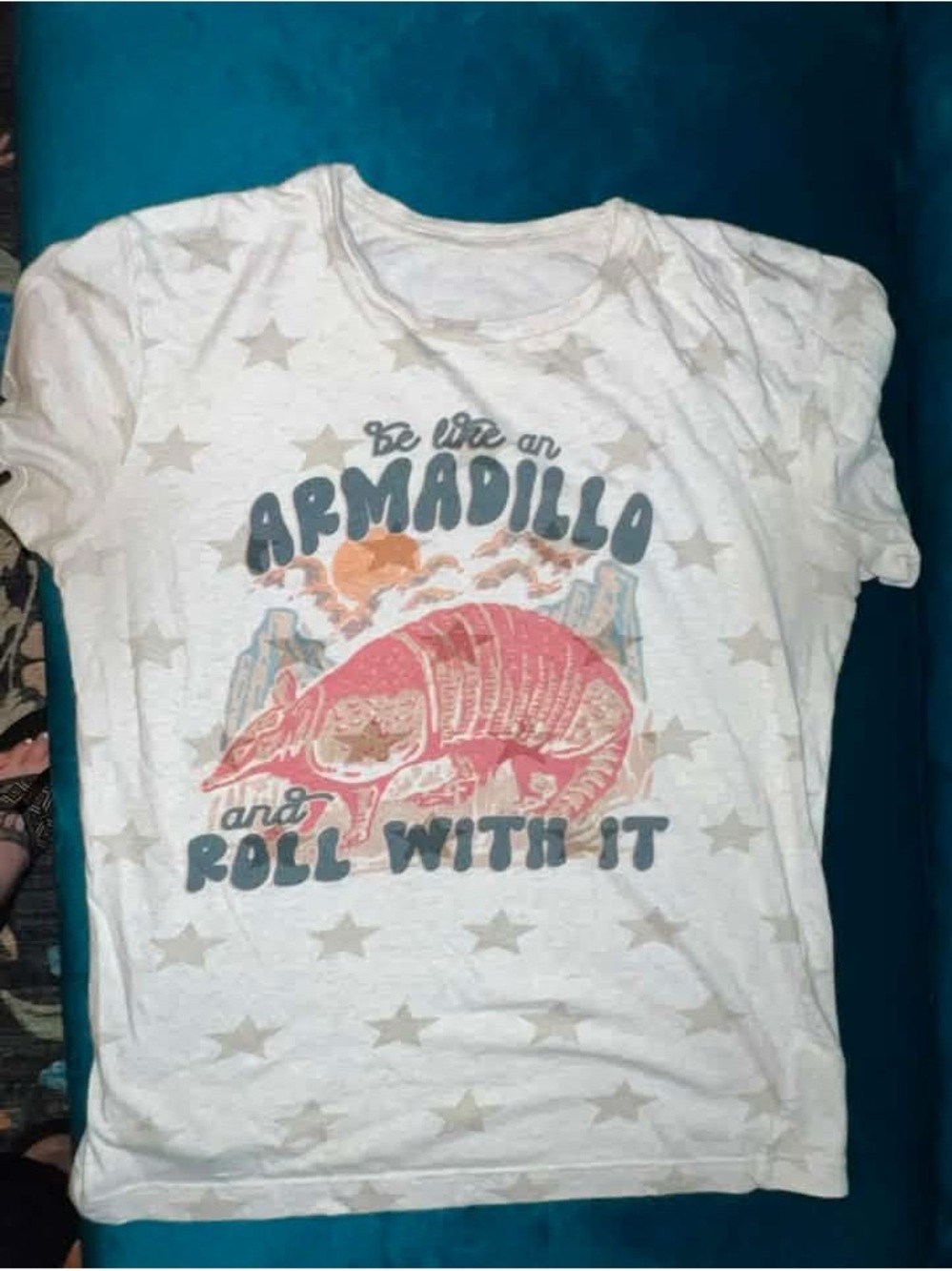 Hippie Runner Be Like an Armadillo Graphic Tee